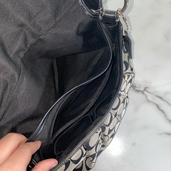 Coach bag with wristlet - Picture 5 of 6